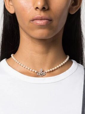Vivienne Westwood Olympia Pearl Necklace